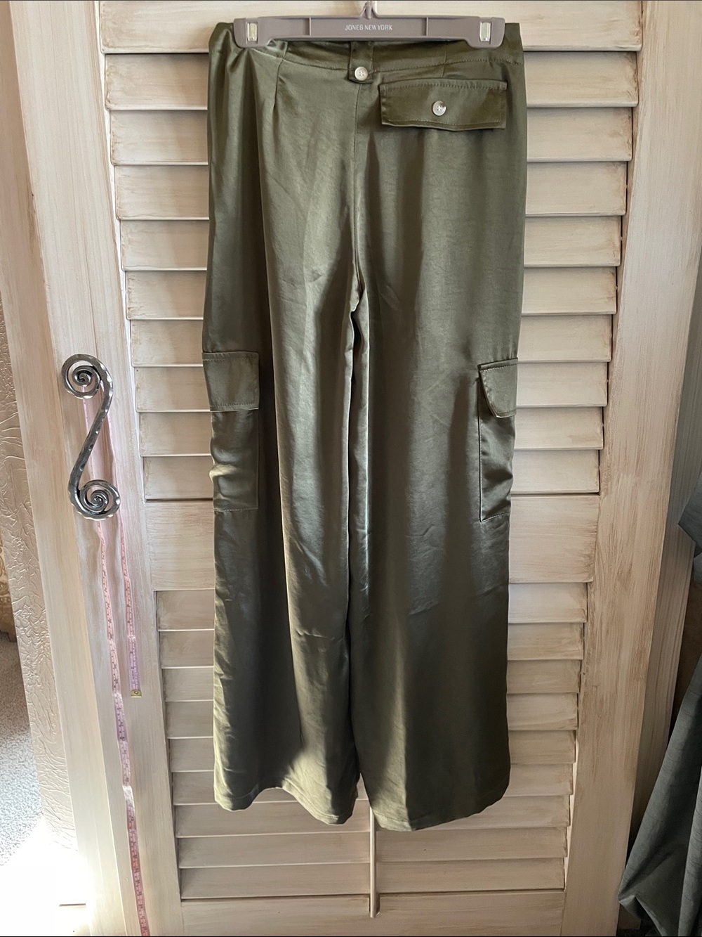 NWT - Astrid Wide Leg Satin Cargo Pants - SzS - Picture 11 of 11